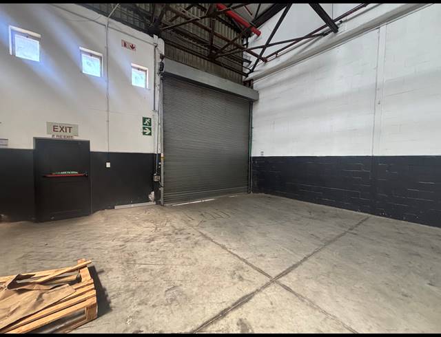 980M² WAREHOUSE TO LET IN ELSIES RIVER INDUSTRIAL